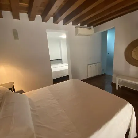 El Palacio De Nuncio *