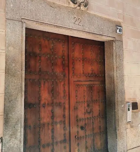 El Palacio De Nuncio